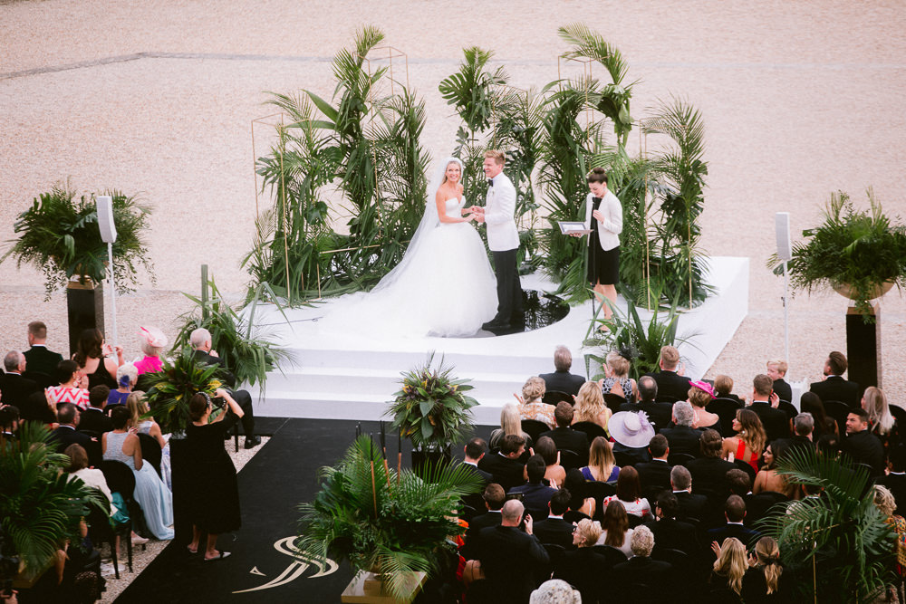 Wedding ceremony in Paris - by Sumptuous Events